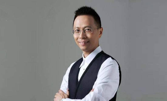 气质不凡的成哥